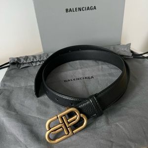 Balenciaga logo belt